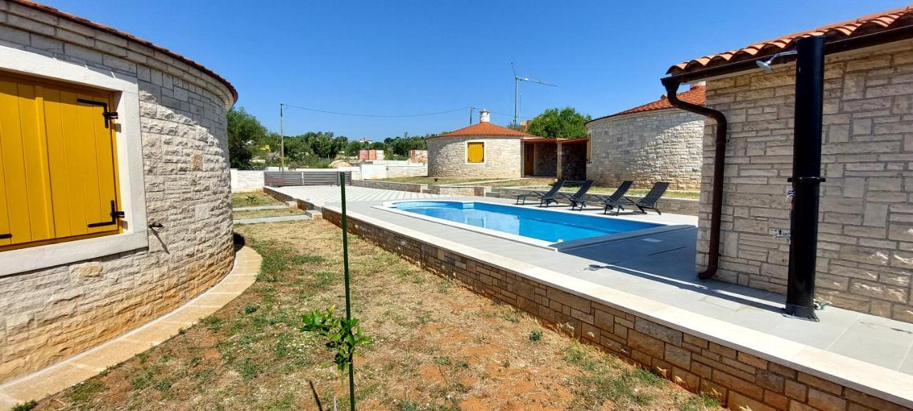 Apartmani Belavic - Kazuni Peruski Bagian luar foto